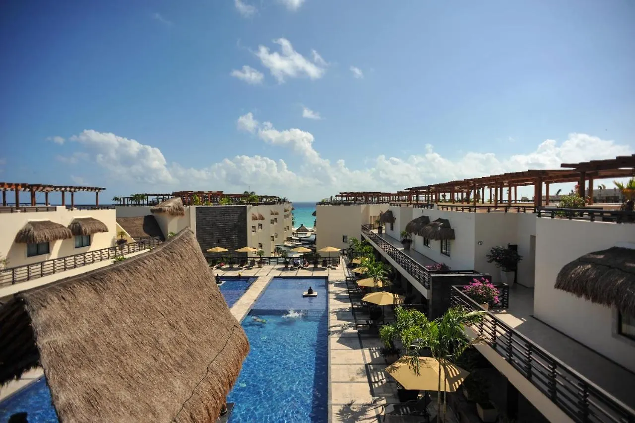 Exclusive Aldea Thai Apartment