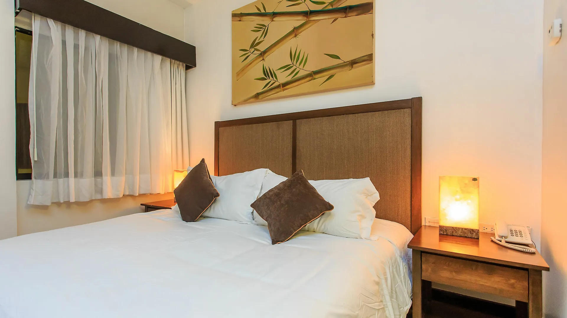 Exclusive Aldea Thai